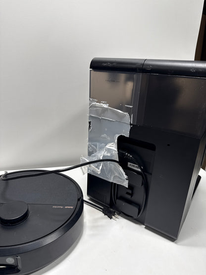 Used IRobot - Roomba 505 Combo Vacuum & Mop + AutoWash Dock