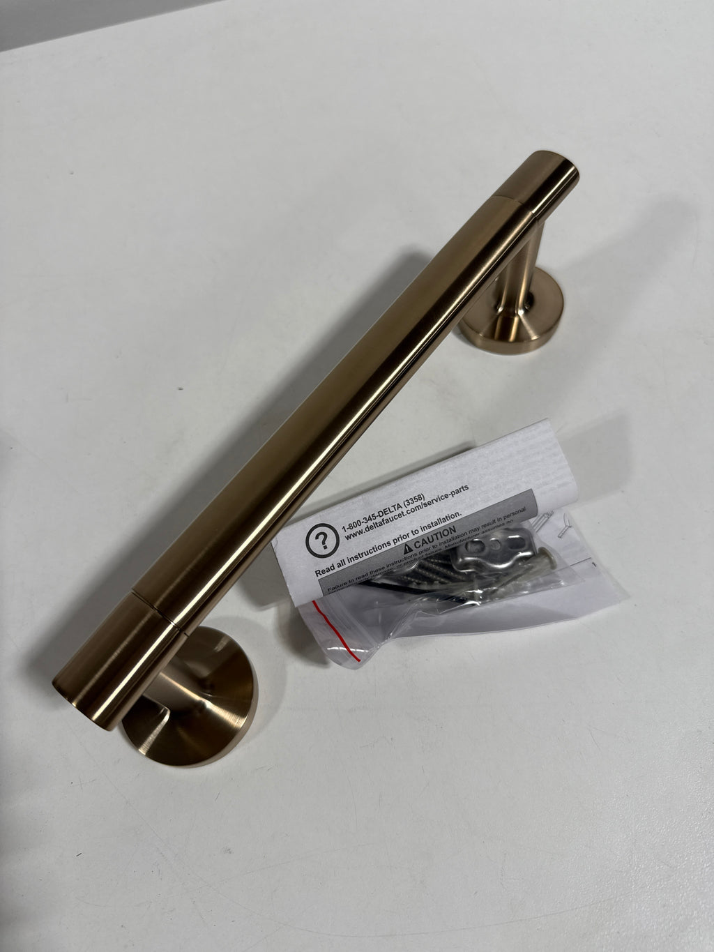 Delta 74208 Altado 8’’ Towel Bar Champagne Bronze - *Plumbing