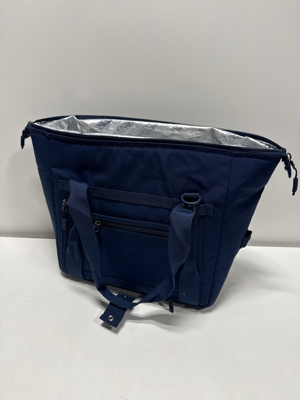 Titan by Artic Zone Insulated Carry All - Converts from Duffel to Tote