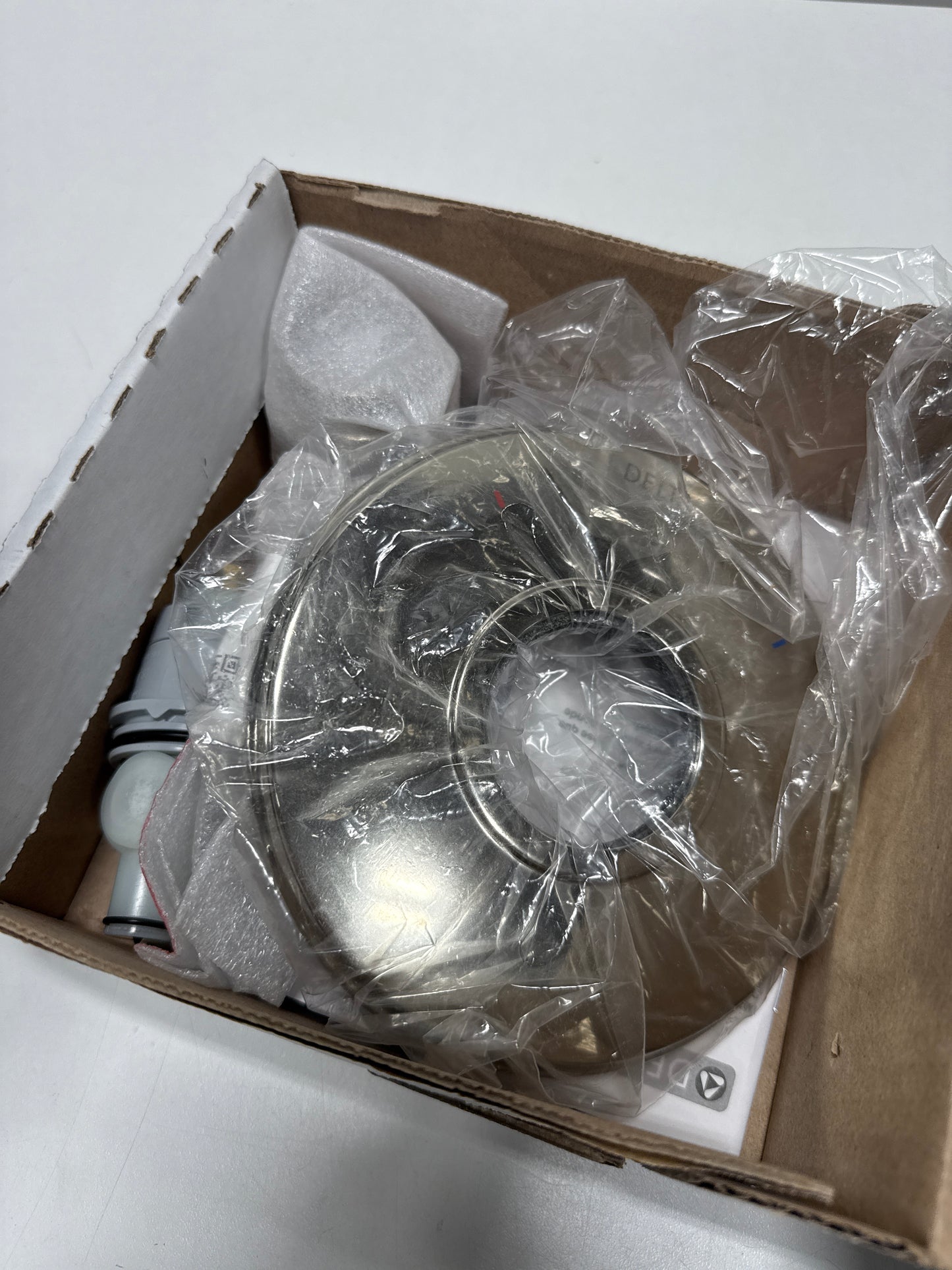 Delta T14048 Bowery Monitor 14 Series Single Function Pressure Balanced Shower Trim