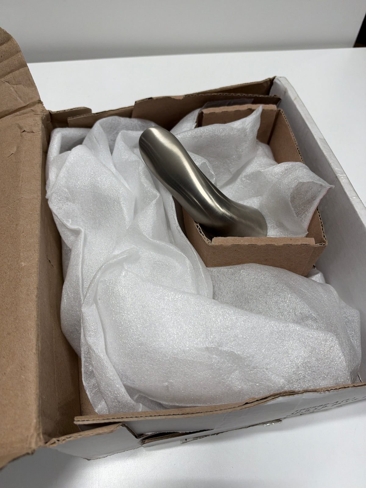 Delta T2738 Lahara Deck Mounted Roman Tub Filler Trim Brilliance Stainless Faucet Roman