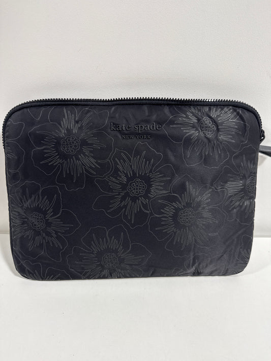 Kate Spade New York Reverse Hollyhock Puffer Sleeve - Laptop Sleeve 14