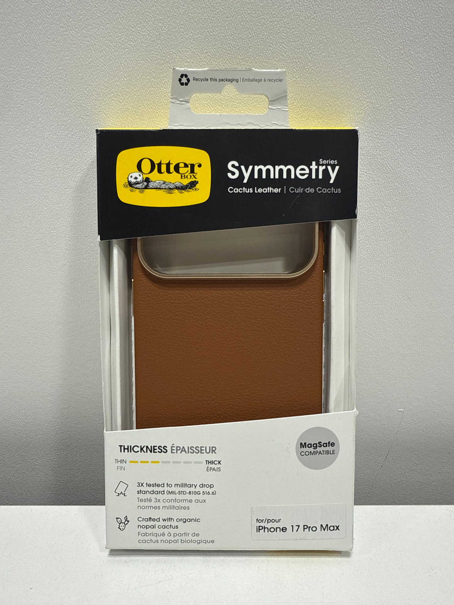 OtterBox - Symmetry Cactus Leather MagSafe Case with Camera Control for Apple iPhone 17 Pro - Desert Saddle