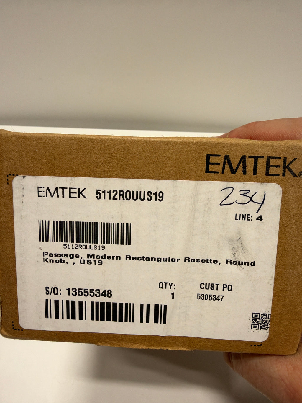 EMTEK Modern Rectangular Rosette Passage Set with Matching Finish Round Knob 5112ROUUS19 - Flat Black (US19)
