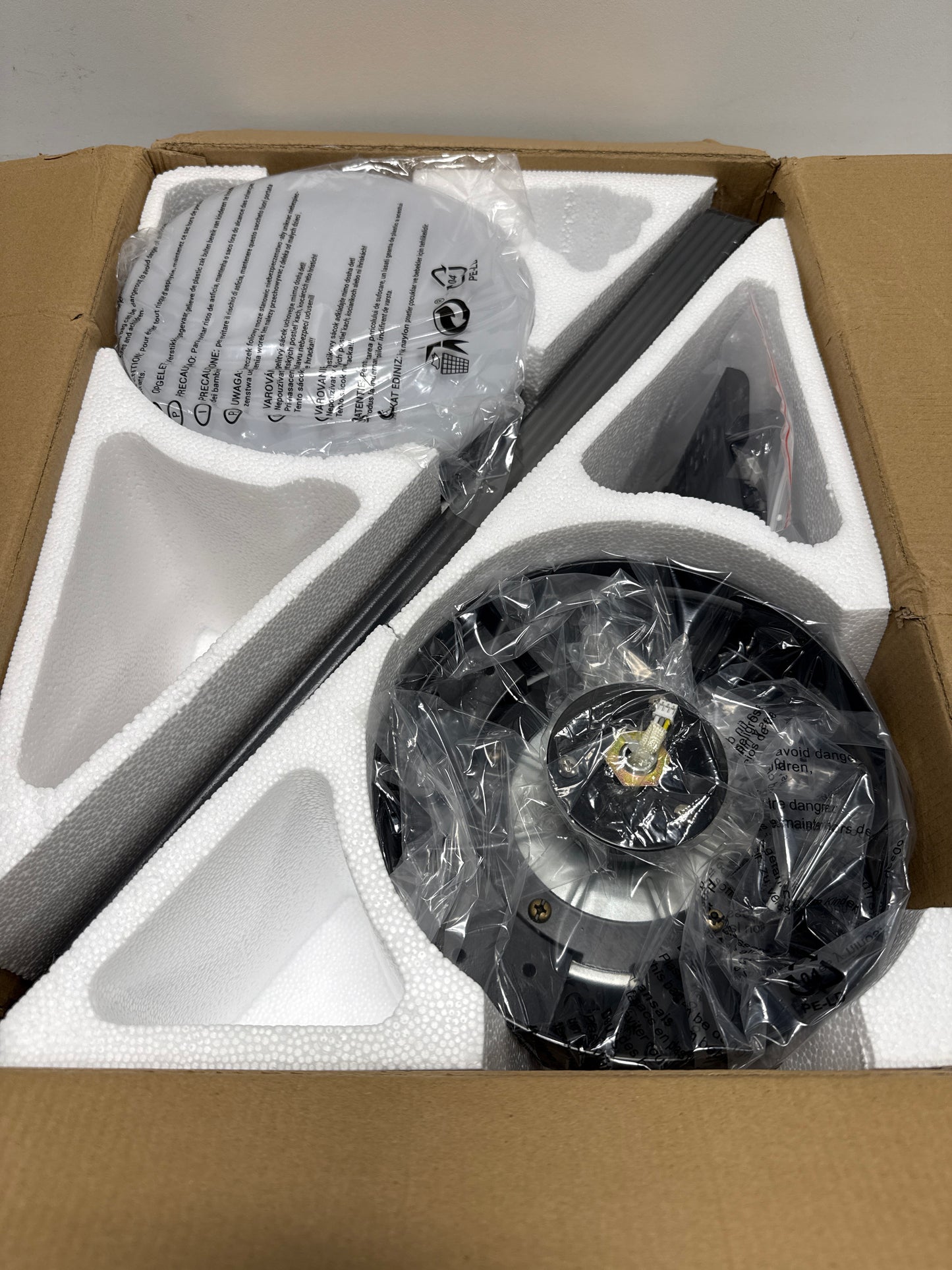 Kviflon 46 in. Indoor/Outdoor Flush Mount Black Ceiling Fan with Dimmable 3 Color LED Light and Remote/APP Control