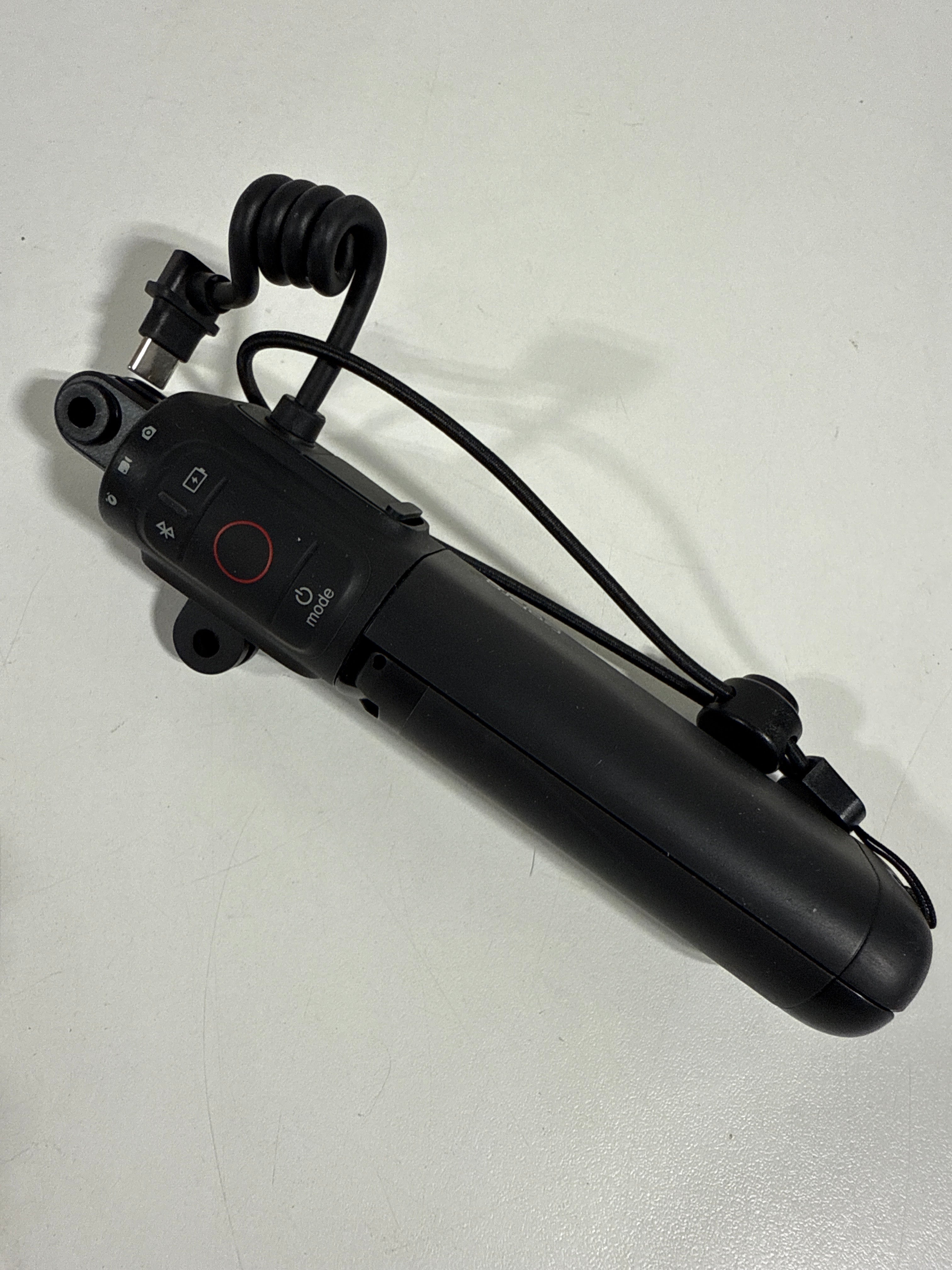 GoPro - Volta External Battery Grip/Tripod/Remote for HERO13 Black/HERO12 Black/HERO11 Black/HERO10 Black/HERO9 Black - Black