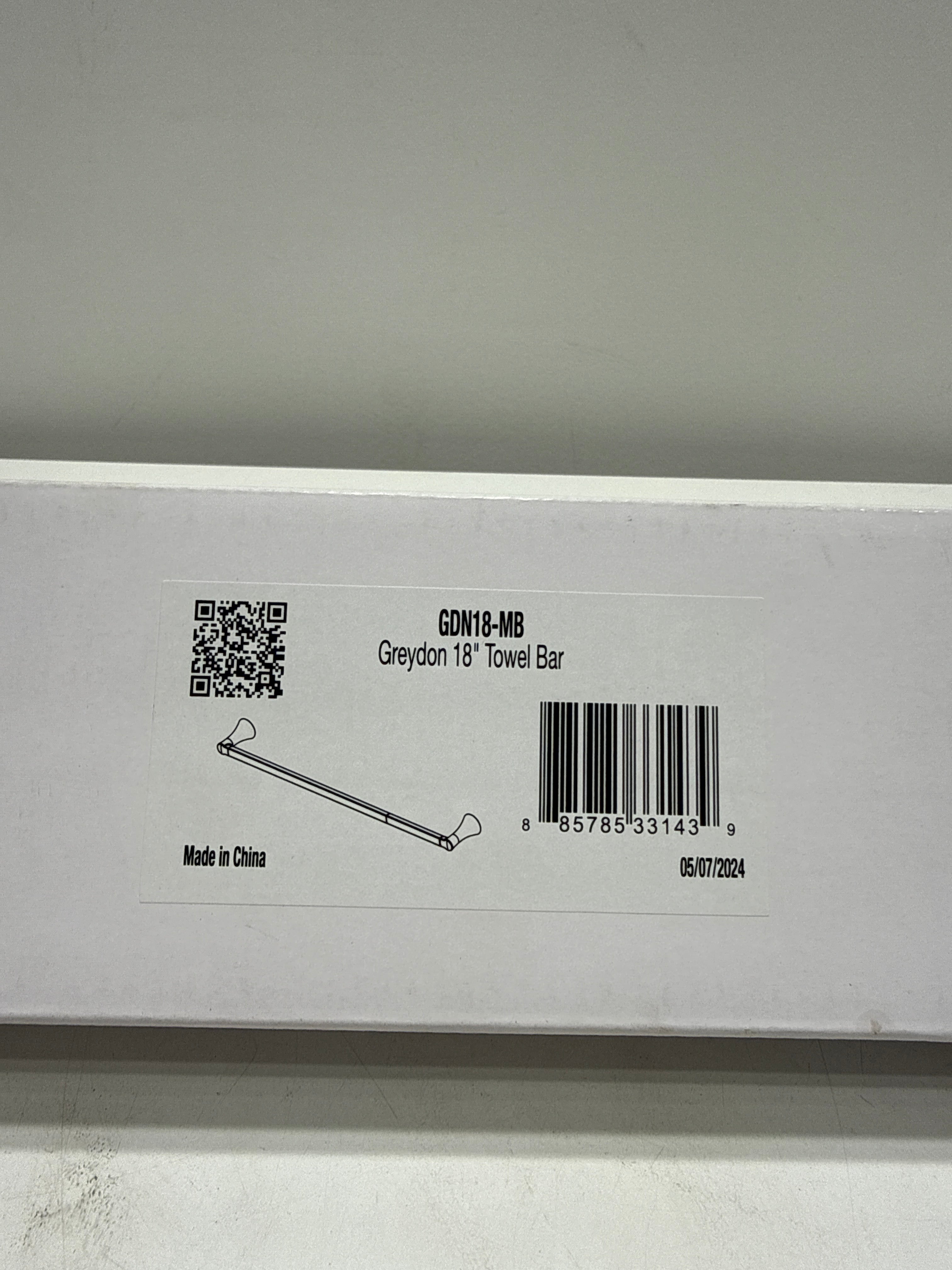 Delta Greydon 18 in. Wall Mounted Towel Bar Bath Hardware Accessory in Matte Black