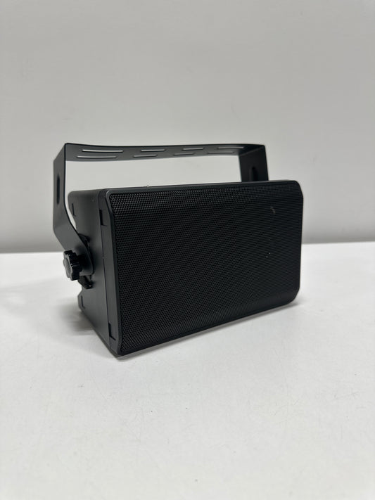 Single Speaker Insignia - 2-Way Indoor/Outdoor Speakers - Black