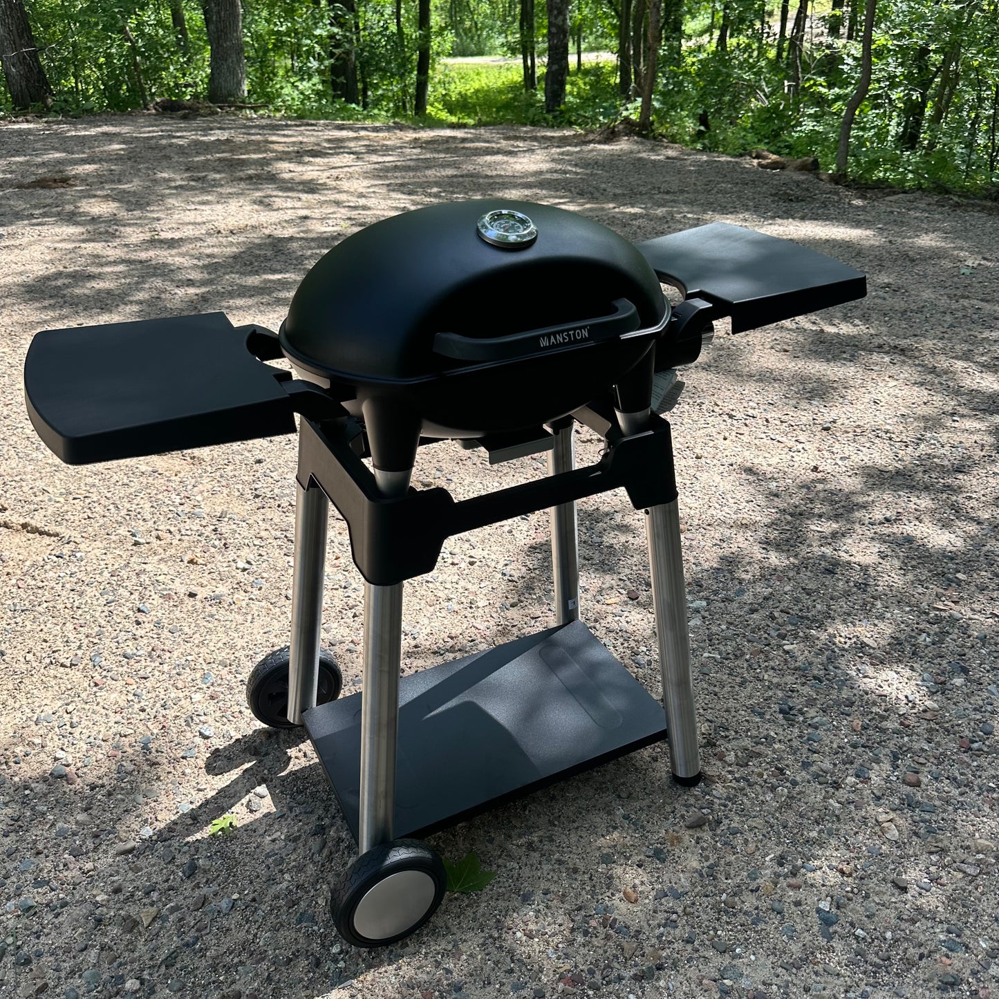 Manston Portable Stand-up Propane Grill, Gas Grill, Cart Style, Black, 10000BTU Portable and Convenient Camping Grill for Party, Patio, Garden, Backyard, Balcony, Built-In Thermometer