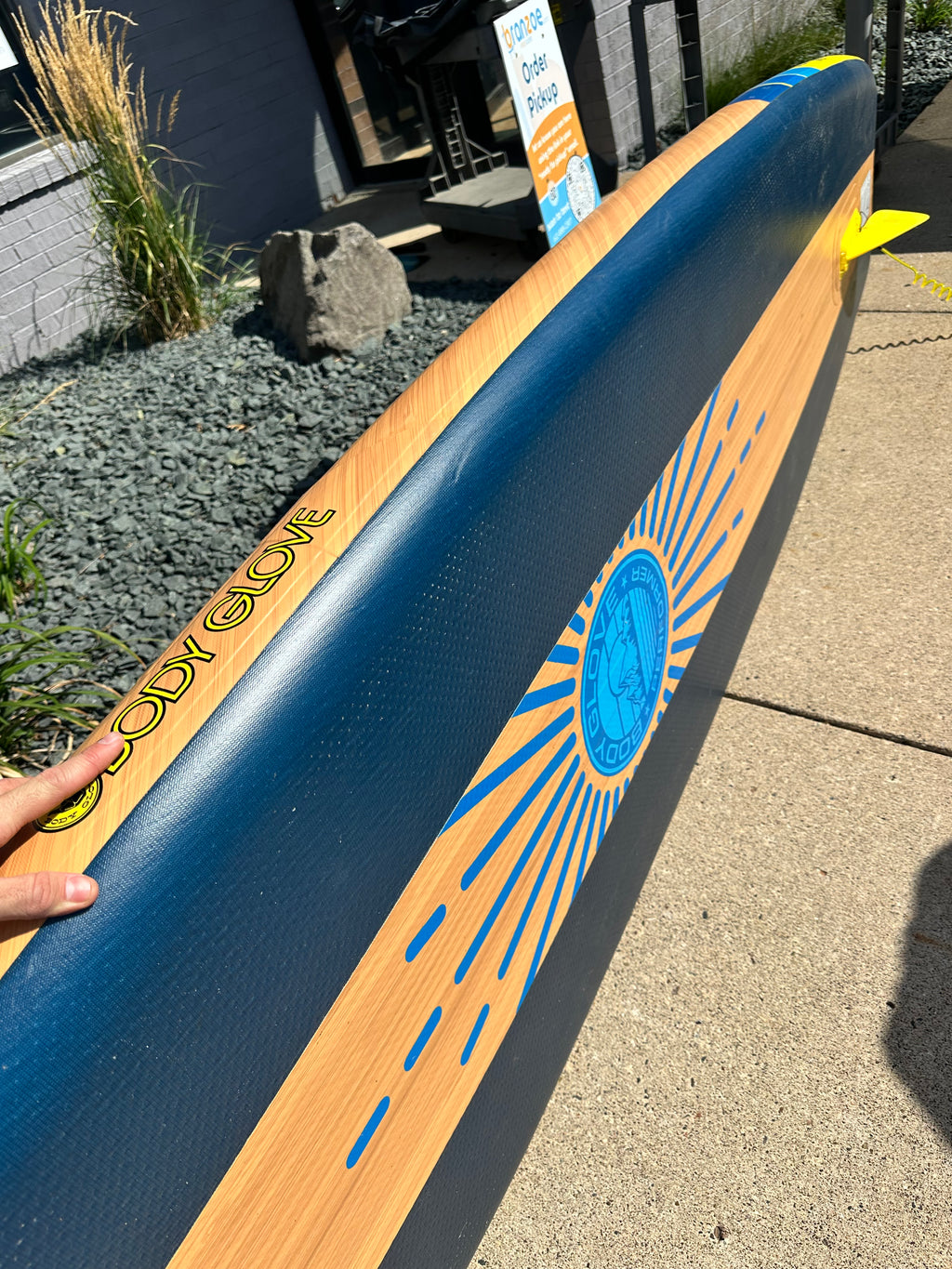 Body Glove Performer 11' GTS Inflatable Paddle Board Package