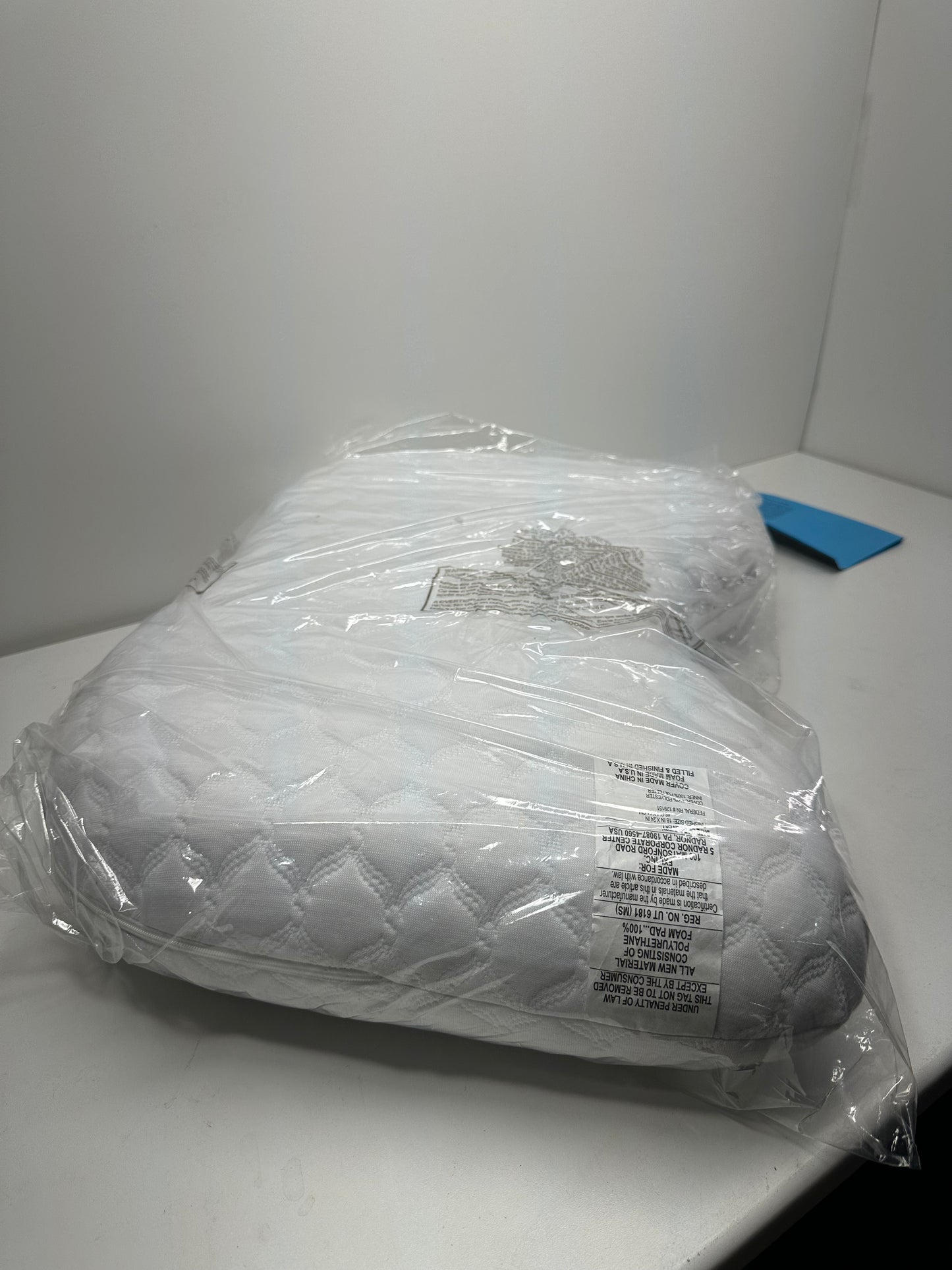 Sleep Innovations - Versacurve Multi-Position Gel Memory Foam Pillow - White