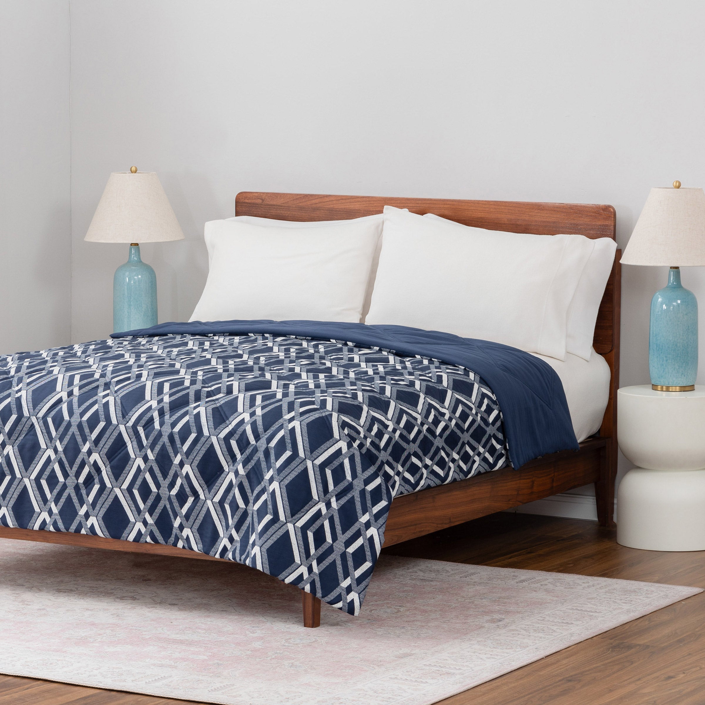 Berkshire Down Alternative Twin Blanket 66 x 96’’ - Bedding