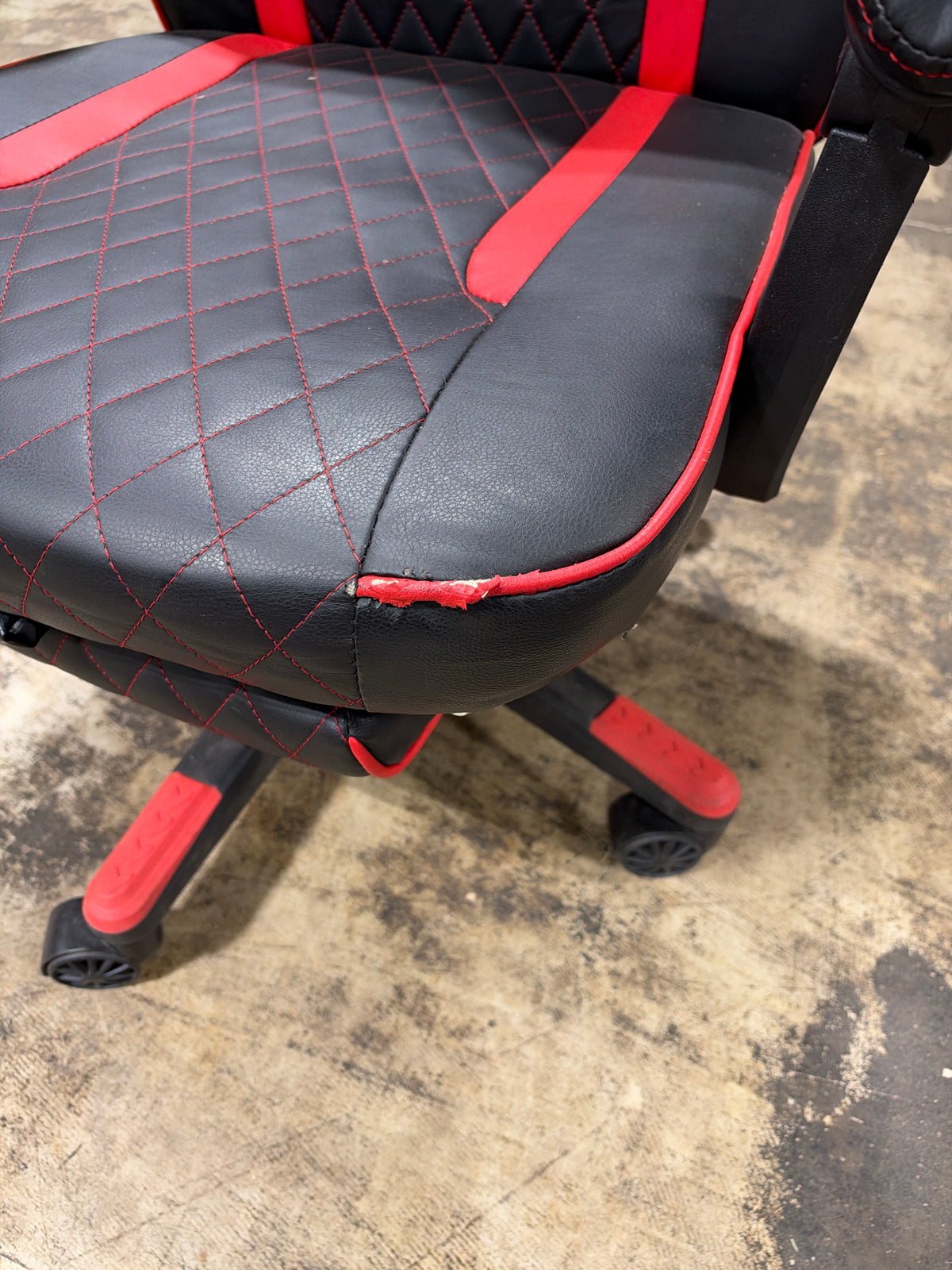 Used Arozzi Milano Enhanced Gaming Racing-Style Chair, Black/Red