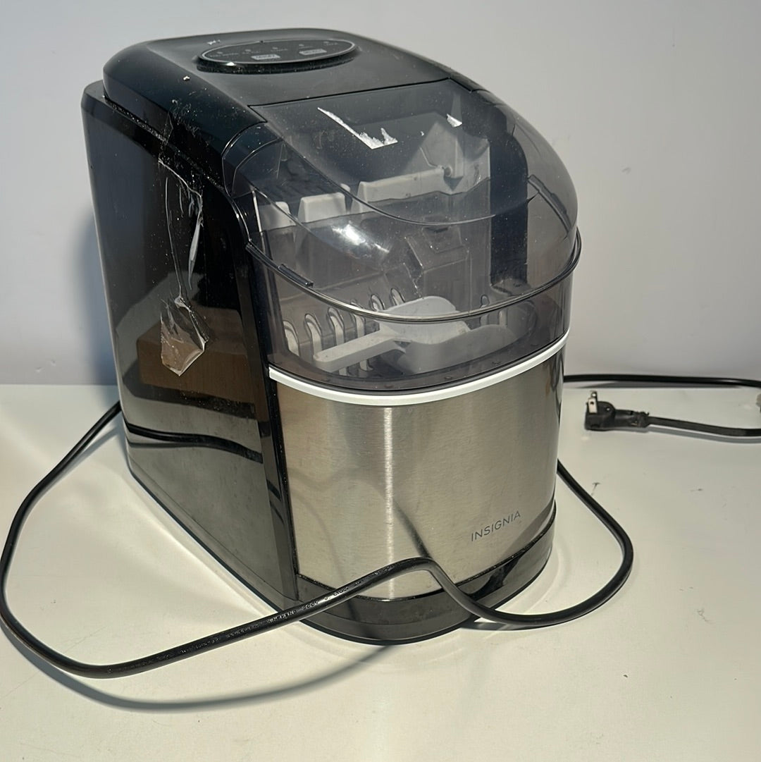 Used Insignia Portable Icemaker 33 lb. With Auto Shut-Off - Stainless steel