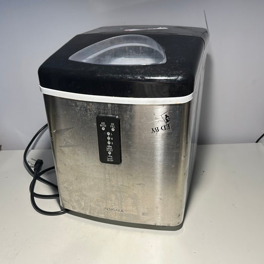 Used Insignia 33-Lb Portable Ice Maker - Stainless Steel