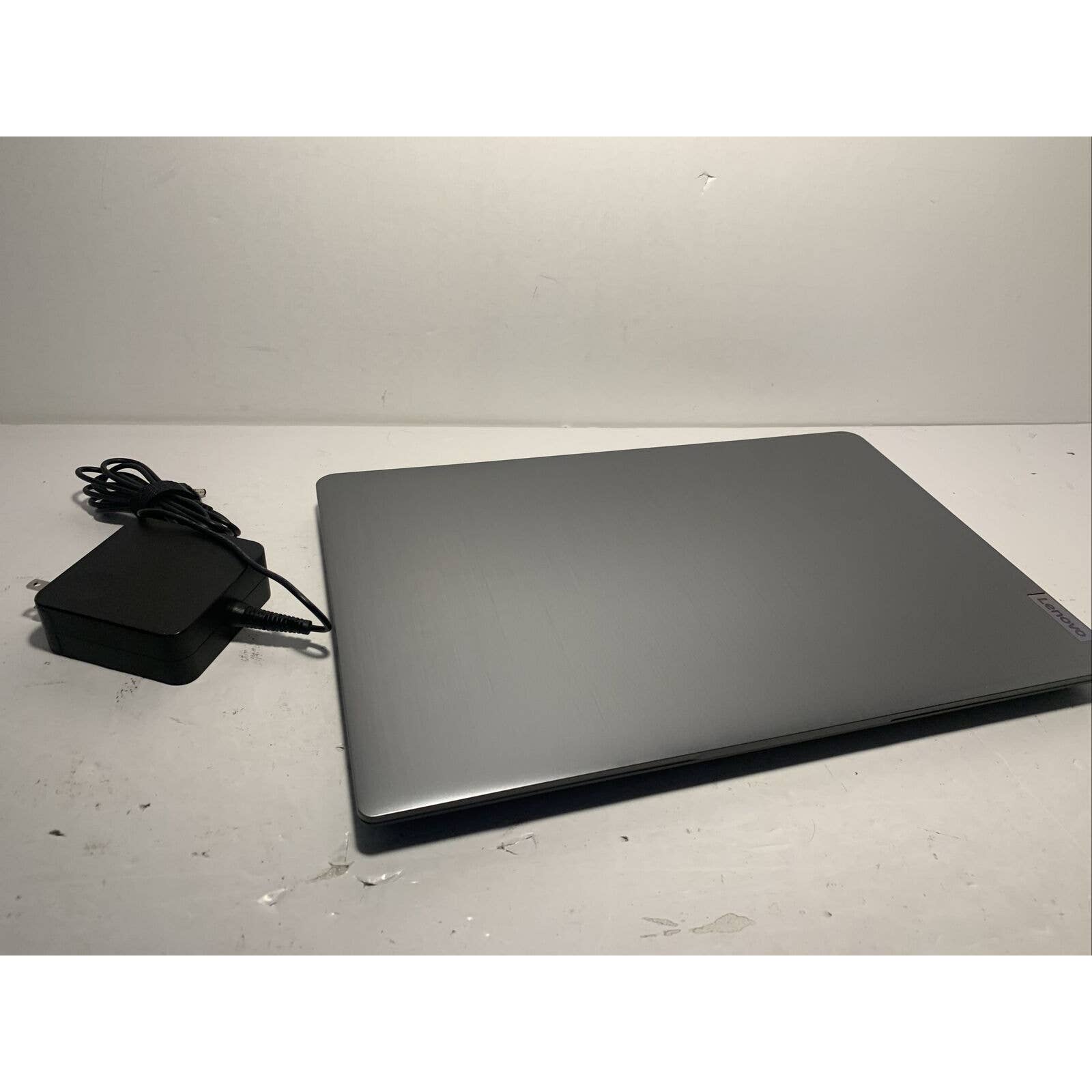 Lenovo IdeaPad 3 15ITL06 82H801EJUS 15.6" Notebook 256G SSD Full HD Branzoe Retail Outlet