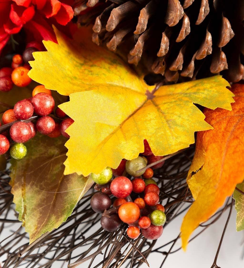 Plow &amp; Hearth - Corona de calabazas y conos de pino con follaje de otoño con base de ramita natural