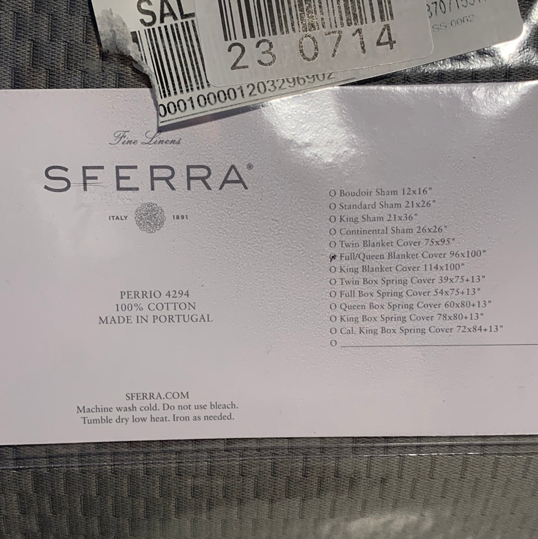 SFERRA Perrio Coverlet Full/Queen Silver