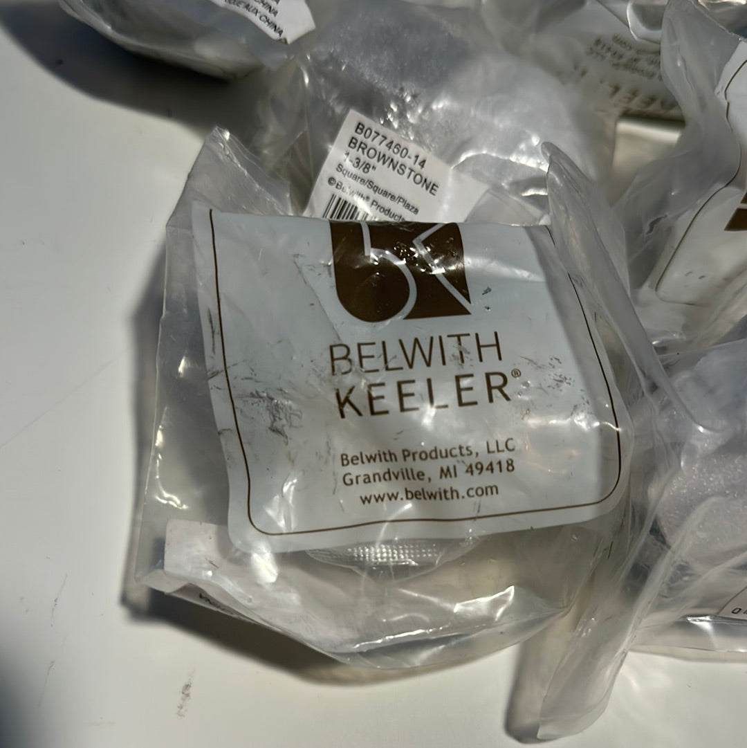 10 Belwith Keeler Brownstone 1-3/8 pulgadas Tirador cuadrado tradicional para gabinete/perilla para cajón