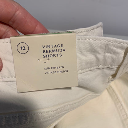 Women's High-Rise Vintage Bermuda Jean Shorts - Universal Thread 12