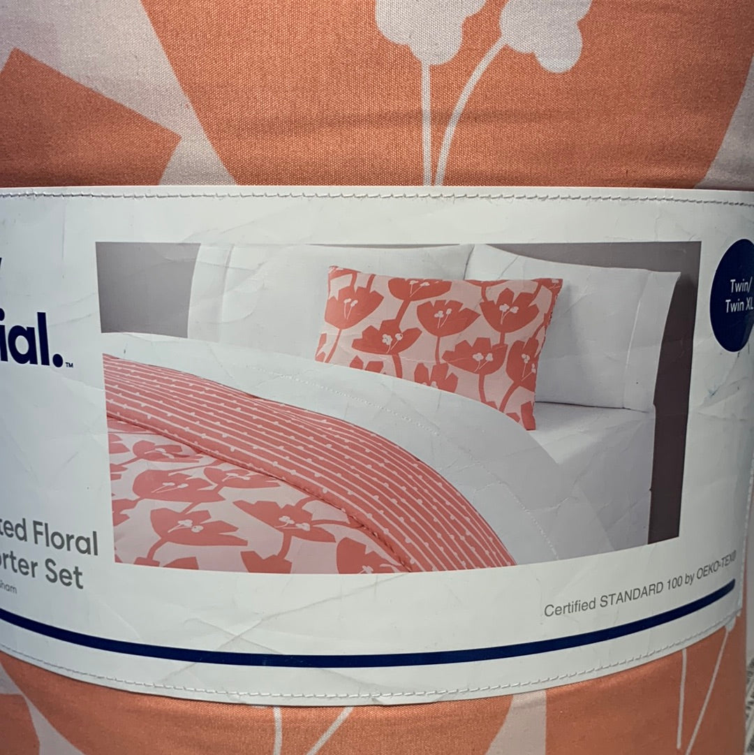 Simply Essential Floral 2-Piece Reversible Twin/Twin XL Comforter Set in Coral