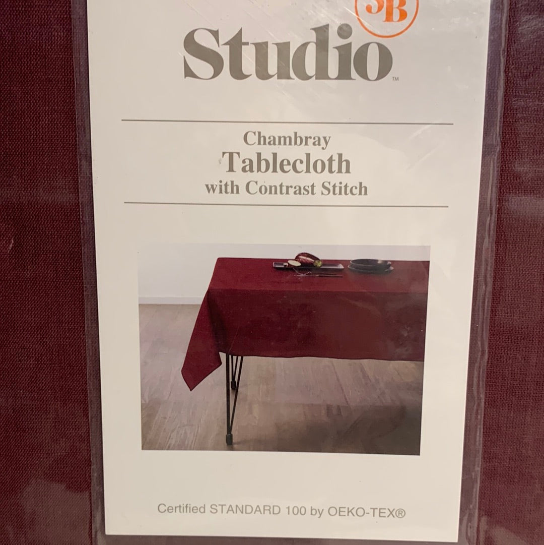 Studio 3B Merrowed Linen Blend 60-Inch X 84-Inch Oblong Tablecloth in Wine